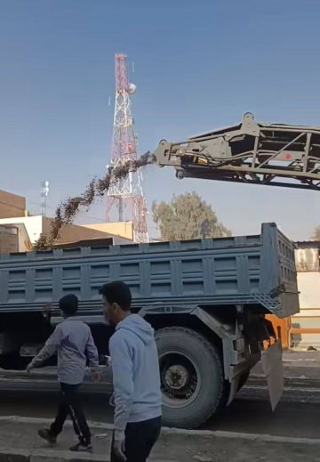 بدء تأهيل ثاني أهم طريق حيوي في البوكمال