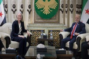 سوريا والنرويج تبحثان آفاق تعاون اقتصادي جديد لدعم التنمية وإعادة الإعمار