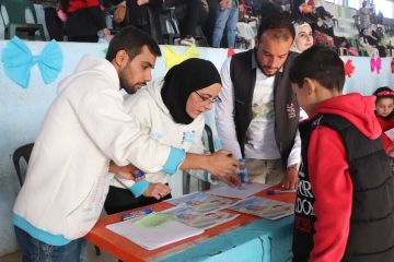 فعالية عالم من الفرح تختتم نشاطاتها في الصالة الرياضية بدير الزور