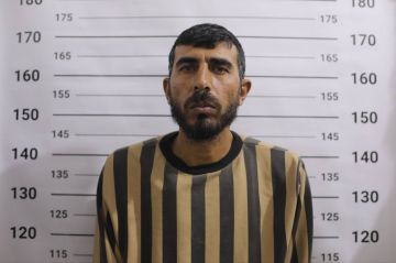 إلقاء القبض على مطلوب قام بالتمثيل بجثامين شهداء الثورة إلقاء القبض على مطلوب قام بالتمثيل بجثامين شهداء الثورة