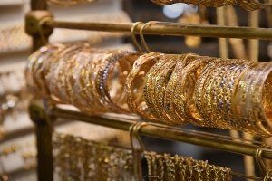 اتفاق جديد ينهي أزمة سوق الذهب في دمشق اتفاق لإنهاء رسم الإنفاق الاستهلاكي