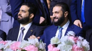 الخزانة الأمريكية ترفع العقوبات عن الرئيس السوري أحمد الشرع ووزير داخليته الخزانة الأمريكية ترفع العقوبات عن الرئيس السوري أحمد الشرع ووزير داخليته