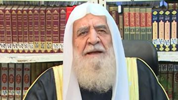 من أين لك؟ .. العرعور يثير ضجة على السوشيال ميديا بعد تبرعه بـ6.5 مليون دولار لحماة!