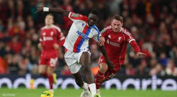 ليفربول يواصل مسلسل الهزائم ويسقط على ملعبه بثلاثية امام كريستال بالاس