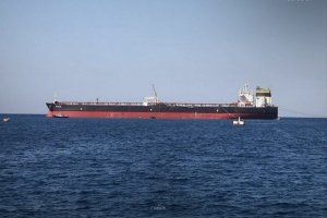 وصول آخر دفعة من المنحة النفطية السعودية إلى سوريا بإجمالي 1.65 مليون برميل