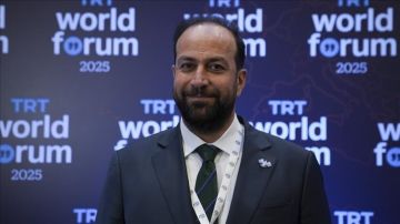 وزير الإعلام: إعادة إعمار سوريا عملية متعددة التخصصات ونسعى لبناء الجسور داخل المجتمع وزير الإعلام: إعادة إعمار سوريا عملية متعددة التخصصات ونسعى لبناء الجسور داخل المجتمع