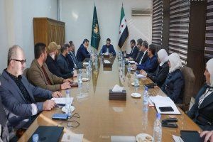 الرئيس السوري أحمد الشرع يزور مصرف سوريا المركزي ويشدد على تطوير القطاع المصرفي لدعم الاقتصاد الرئيس السوري أحمد الشرع يزور مصرف سوريا المركزي ويشدد على تطوير القطاع المصرفي لدعم الاقتصاد