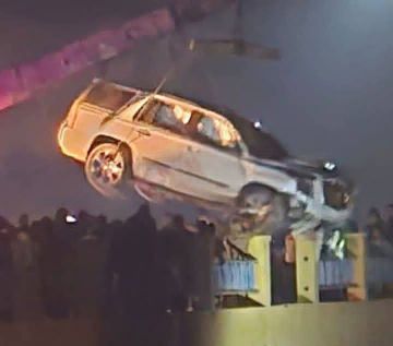 أثناء تعلمها القيادة فقدان السيطرة على السيارة يدخلها المشفى مع عائلتها