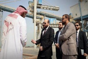 وزير الطاقة السوري يزور مشروع حصيان في الإمارات ويبحث فرص التعاون في الطاقة المستدامة وزير الطاقة السوري يزور مشروع حصيان في الإمارات ويبحث فرص التعاون في الطاقة المستدامة