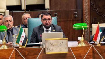 سوريا.. وزير العدل ينفي ما تم تداوله من تصريحات خطيرة منسوبة إليه ويحذر من منصات مشبوهة سوريا.. وزير العدل ينفي ما تم تداوله من تصريحات خطيرة منسوبة إليه ويحذر من منصات مشبوهة