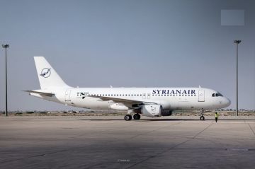 الطيران المدني السوري يؤكد سلامة الأسطول الجوي وعدم شمول طائراته بالنشرة الطارئة لـ EASA الطيران المدني السوري يؤكد سلامة الأسطول الجوي وعدم شمول طائراته بالنشرة الطارئة لـ EASA