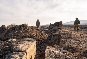 الجيش الإسرائيلي يعلن تنفيذ عمليات استباقية في جنوب سوريا ويظهر تدمير عتاد عسكري الجيش الإسرائيلي يعلن تنفيذ عمليات استباقية في جنوب سوريا ويظهر تدمير عتاد عسكري