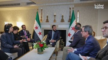 الرئيس الشرع يعقد جلسة مع كبار المحررين في صحيفة الواشنطن بوست