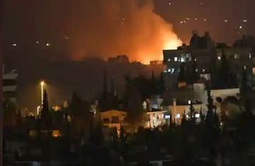 مصدر عسكري سوري يعلن حيثيات جديدة عن هجوم صاروخي طال حي المزة الدمشقي مصدر عسكري سوري يعلن حيثيات جديدة عن هجوم صاروخي طال حي المزة الدمشقي