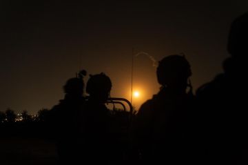 موقع عبري يحدد الأهداف الخفية لتواجد الجيش الإسرائيلي وهجماته المتكررة في سوريا