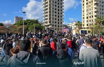 احتجاجات في مدينتي طرطوس واللاذقية للمطالبة بالإفراج عن الموقوفين