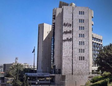 تمديد موعد تسجيل الطلاب القدامى والمنقطعين وتغيير القيد في الجامعات الحكومية السورية تمديد موعد تسجيل الطلاب القدامى والمنقطعين وتغيير القيد في الجامعات الحكومية السورية