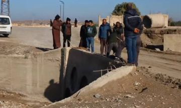 اتصالات دير الزور تبدأ إصلاح قطع الشبكة في الريف الغربي اتصالات دير الزور تبدأ إصلاح قطع الشبكة في الريف الغربي