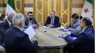 وزير العدل يبحث مع هيئة العدالة الانتقالية رفع التنسيق وتفعيل المسار القضائي