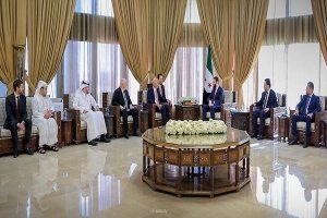 الرئيس أحمد الشرع يبحث مع شيفرون الأمريكية فرص التعاون في استكشاف النفط والغاز بالسواحل السورية