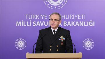 دون أن تسميها.. الدفاع التركية تتهم دولا بتشجيع قسد على رفض الاندماج بـ الجيش السوري دون أن تسميها.. الدفاع التركية تتهم دولا بتشجيع قسد على رفض الاندماج بـ الجيش السوري