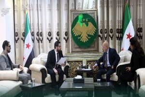 سوريا: وزيرا الاقتصاد والتنمية يبحثان إعادة هيكلة وزارة الاقتصاد والصناعة سوريا: وزيرا الاقتصاد والتنمية يبحثان إعادة هيكلة وزارة الاقتصاد والصناعة