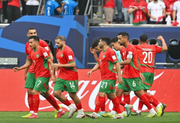 منتخب المغرب يتعرض لضربة مبكرة في مواجهة سوريا (فيديو) منتخب المغرب يتعرض لضربة مبكرة في مواجهة سوريا (فيديو)