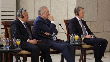 رئيس الوفد الأممي: نؤكد على استقلال سوريا وسلامة أراضيها رئيس الوفد الأممي: نؤكد على استقلال سوريا وسلامة أراضيها