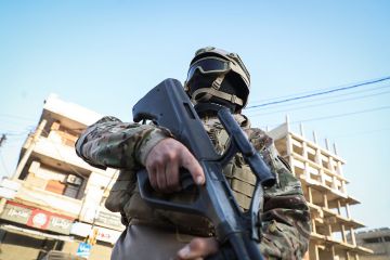 متحدث سابق باسم التحالف الدولي: هجوم تدمر حمل رسائل متضاربة (فيديو)