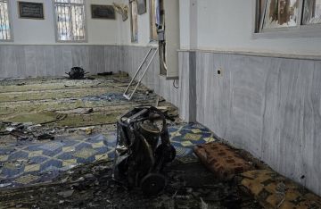 بريطانيا: تفجير مسجد بحمص محاولة وحشية لزعزعة السلام