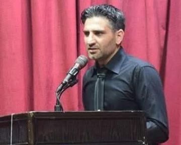 محمد قاقا: أكتب ما أعيش لا ما أتبنى والشعر العمودي يقيد الشباب محمد قاقا: أكتب ما أعيش لا ما أتبنى والشعر العمودي يقيد الشباب