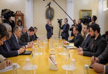 لافروف للشيباني: روسيا ملتزمة بدعم سيادة سوريا ووحدة أراضيها