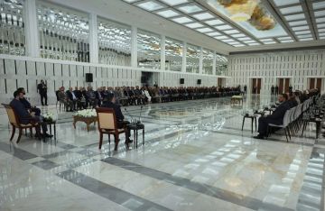 عضو بوفد الساحل السوري يوضح ما تعهد به الشرع بشأن العسكريين الموقوفين ومن فقدوا وظائفهم