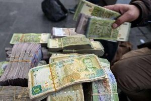 تحضيرا لإستبدال العملة .. صرف التوفير في سوريا يوقف بعض عملياته المصرفية