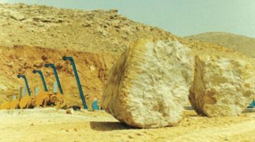 الكوارترز.. ما الذي تحويه سوريا من هذه المادة؟، وما أبرز استخداماتها الصناعية؟