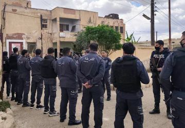 سوريا.. قتلى وجرحى بانفجار قذيفة في ريف درعا (صور)