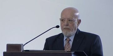 وزارة الاقتصاد والصناعة تسعى لتشكيل هيئة لرجال الأعمال السوريين-الأمريكيين وزارة الاقتصاد والصناعة تسعى لتشكيل هيئة لرجال الأعمال السوريين-الأمريكيين