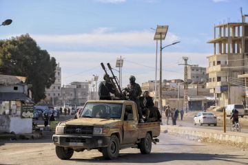 لأول مرة.. داعش يتبنى هجومين ضد قوات موالية للحكومة الجديدة في سوريا