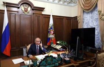 بوتين يؤكد في اتصال مع نتنياهو على دعم وحدة وسيادة سوريا ومراعاة حقوق المجموعات العرقية والدينية بوتين يؤكد في اتصال مع نتنياهو على دعم وحدة وسيادة سوريا ومراعاة حقوق المجموعات العرقية والدينية