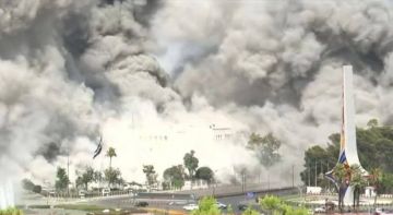 الاحتلال يقصف مقر الأركان ومحيط القصر الرئاسي ..ويستعد لأيام من القتال في سوريا الاحتلال يقصف مقر الأركان ومحيط القصر الرئاسي ..ويستعد لأيام من القتال في سوريا