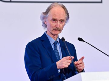 مبعوث أممي يوضح الفارق بين أحداث السويداء والساحل السوري ويرفض فرض الولاء للدولة بالقوة العسكرية مبعوث أممي يوضح الفارق بين أحداث السويداء والساحل السوري ويرفض فرض الولاء للدولة بالقوة العسكرية