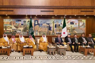 وفد اقتصادي سعودي كبير في دمشق يمهد لرفع مستوى العلاقات مع سوريا