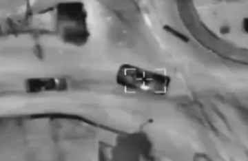 الجيش الإسرائيلي: الضربات ضد أهداف عسكرية تابعة للنظام السوري في منطقة جنوب سوريا متواصلة الجيش الإسرائيلي: الضربات ضد أهداف عسكرية تابعة للنظام السوري في منطقة جنوب سوريا متواصلة