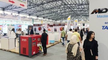 انطلاق فعاليات ثلاثية مشهداني الصناعية بدمشق