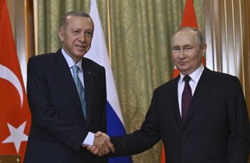 أردوغان وبوتين يبحثان العلاقات الثنائية وأوكرانيا وسوريا في اتصال هاتفي أردوغان وبوتين يبحثان العلاقات الثنائية وأوكرانيا وسوريا في اتصال هاتفي