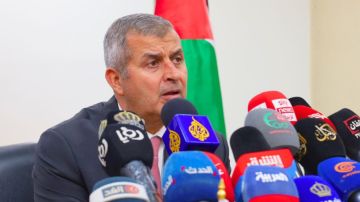 وزير الطاقة الاردني: نجري مفاوضات مع دمشق لتزويد سوريا بالكهرباء