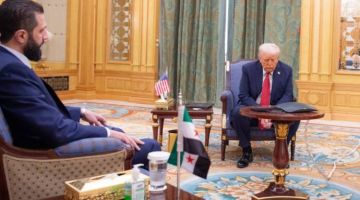 صحيفة إماراتية: واشنطن تطرح تحالفا لإعمار سوريا مقابل تنازلات في السياسة الداخلية صحيفة إماراتية: واشنطن تطرح تحالفا لإعمار سوريا مقابل تنازلات في السياسة الداخلية