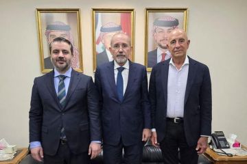 الأردن يستضيف اجتماعا ثلاثيا مع سوريا والولايات المتحدة الأردن يستضيف اجتماعا ثلاثيا مع سوريا والولايات المتحدة