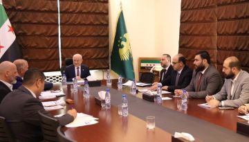 مباحثات سورية لبنانية لتسهيل حركة الشاحنات والركاب بين البلدين