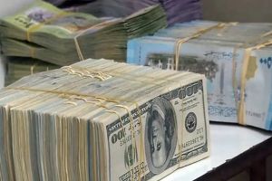 سوريا..الدولار يتجاوز 11,300 ليرة في دمشق وتراجع جزئي لليرة سوريا..الدولار يتجاوز 11,300 ليرة في دمشق وتراجع جزئي لليرة